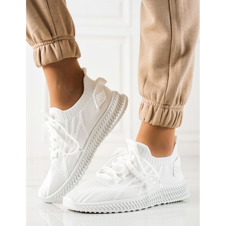 TRENDI Módní sportovní obuv bílý 2