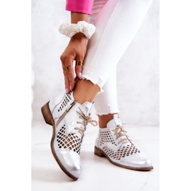 Kožené prolamované boty Nicole 2704/005 bílá a stříbrná bílý 2