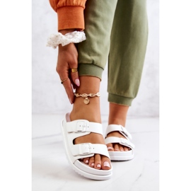 S.Barski Bílé gumové pantofle Corina se sponou bílý 2