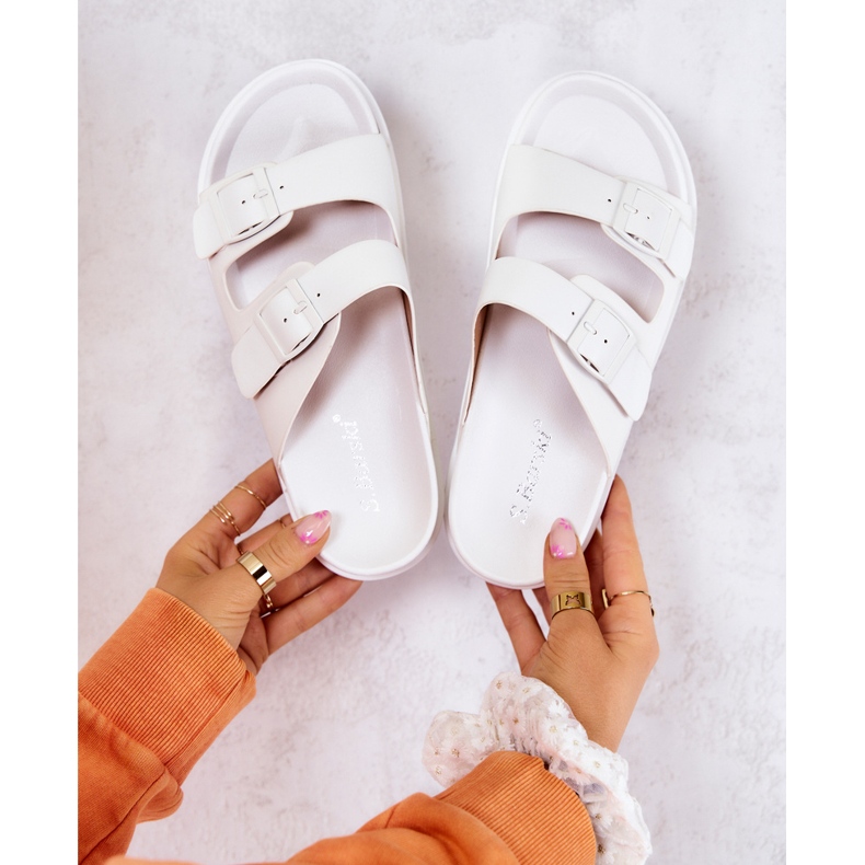 S.Barski Bílé gumové pantofle Corina se sponou bílý 1