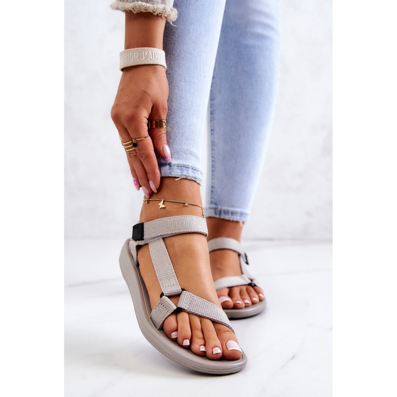 PM1 Dámské sportovní sandály šedá Ultimate 1