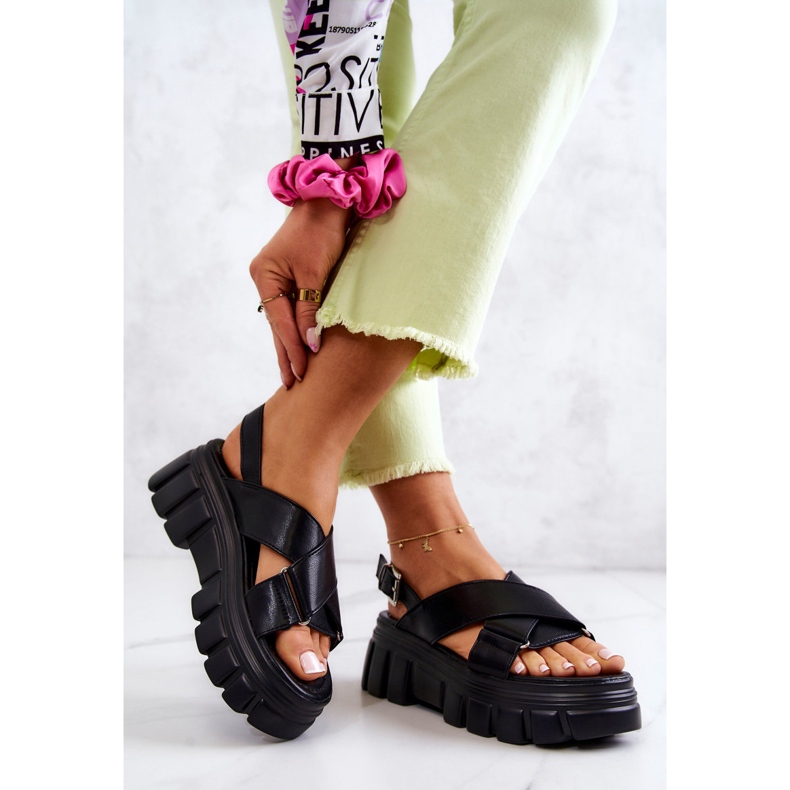 PE1 Kožené Sandály Na Černé Betti Platformě černý 2