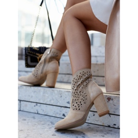 Prolamované boty Lewski Shoes 3166 Beige béžový 1