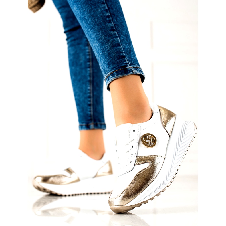 Dámská sportovní obuv se zavazováním Filippo DP3547 / 22 WH GO White bílý zlatý 1