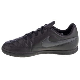 Boty Nike Majestry Ic Jr AQ7895-001 bílý černá 1
