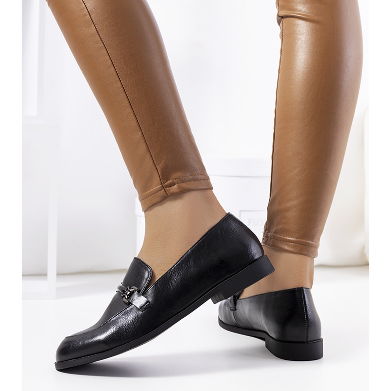 Černé dámské mokasíny Genovese černá 1