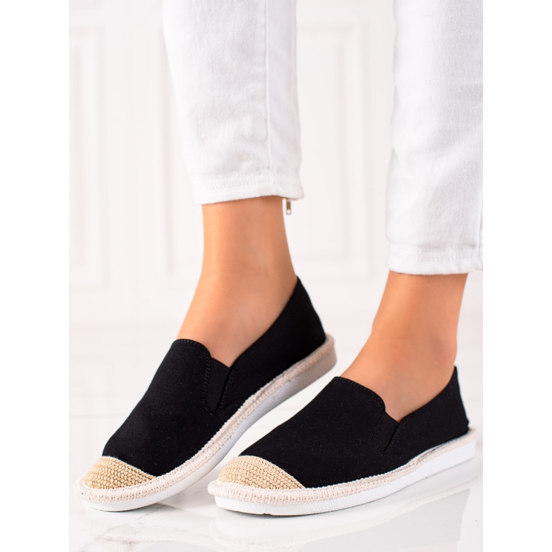 TRENDI Ležérní černé espadrilky černá 1