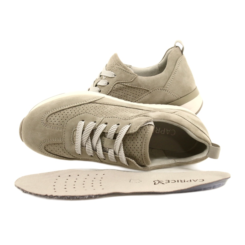 Dámské prolamované kožené boty Caprice 23708-28 v odstínech zelené zelená 7