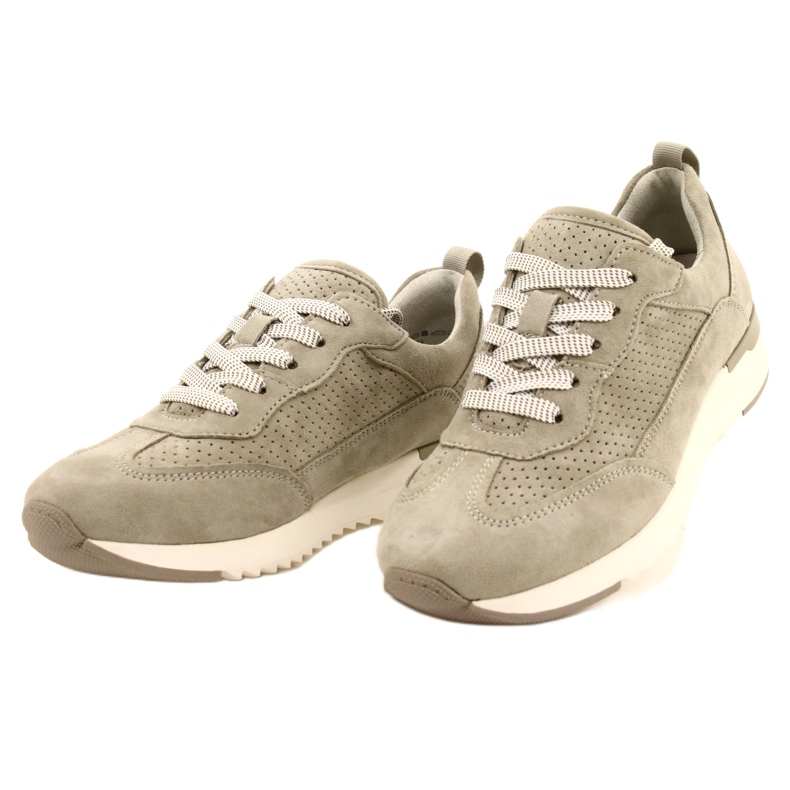 Dámské prolamované kožené boty Caprice 23708-28 v odstínech zelené zelená 3