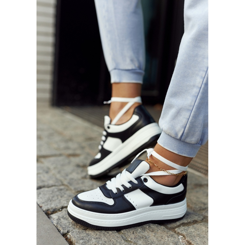 FG2 Dámská sportovní obuv černá a bílá New Haven bílý 2 FG2 Dámská sportovní obuv černá a bílá New Haven bílý 2