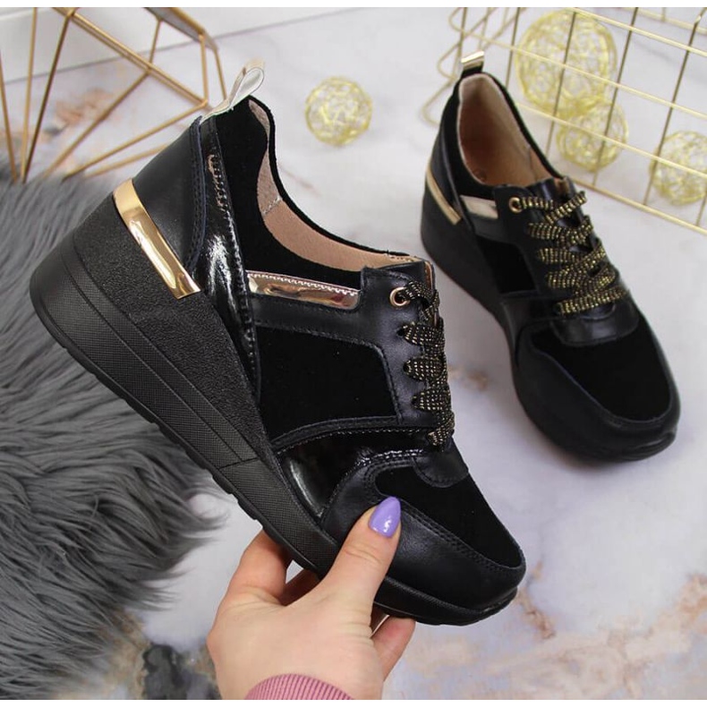 Tenisky na klínku S. Barski W OLI160 černé černá 1