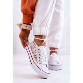 Dámské prolamované tenisky White Venture bílý 1
