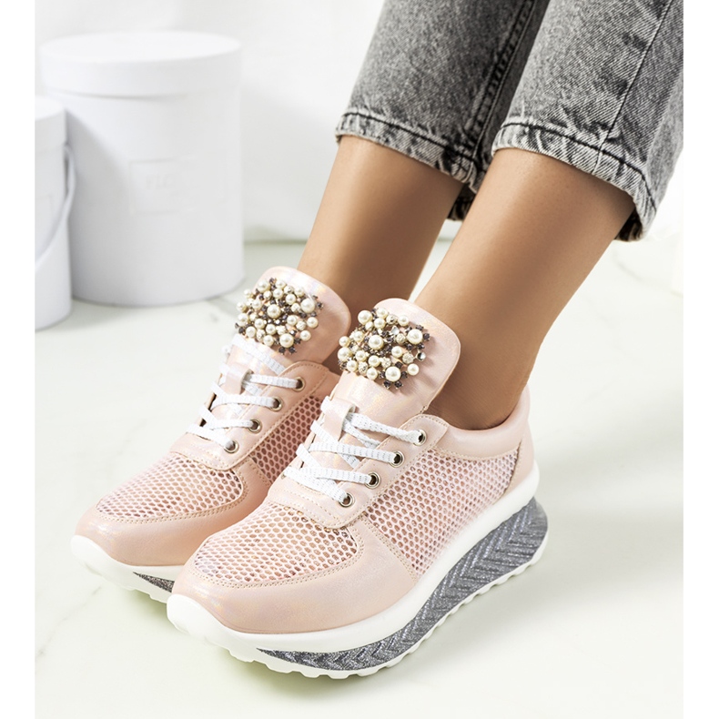 Růžové holografické tenisky od Saggers růžový 1