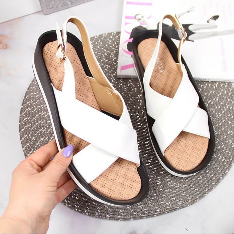 Sandály na klínku Vinceza W JAN117B bílé bílý 1