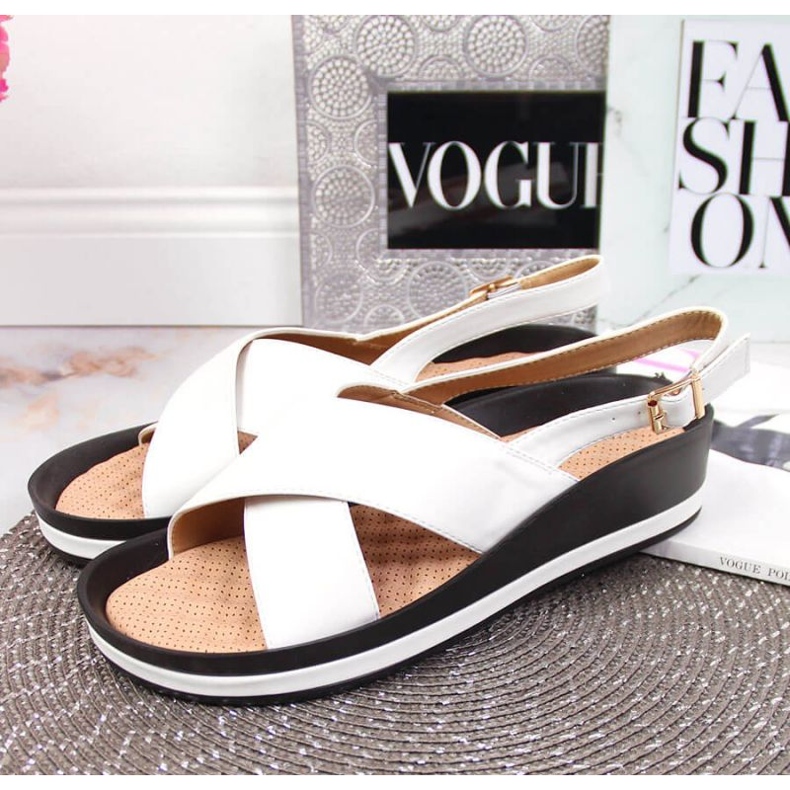 Sandály na klínku Vinceza W JAN117B bílé bílý 2