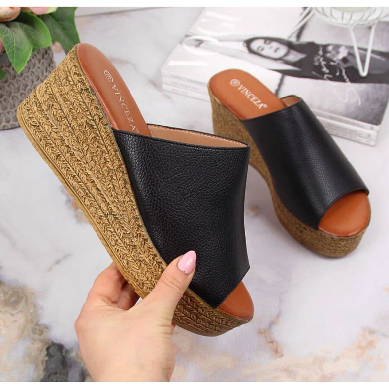 Pantofle na klínku Vinceza W JAN98A černé černá 1