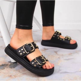 Pantofle s nýty Bugatti JJ253070 W INT1720A černé černá 2