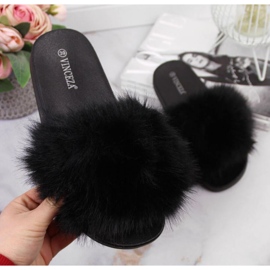 Černé kožešinové pantofle Vinceza W JAN97A černá 1 Černé kožešinové pantofle Vinceza W JAN97A černá 1