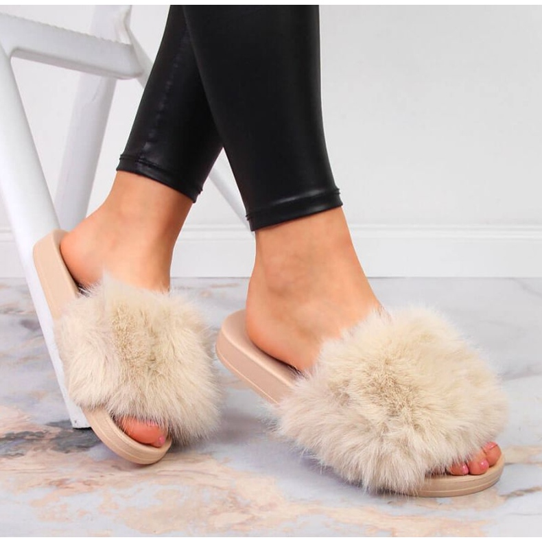 Vinceza W JAN97B béžové chlupaté pantofle béžový 2