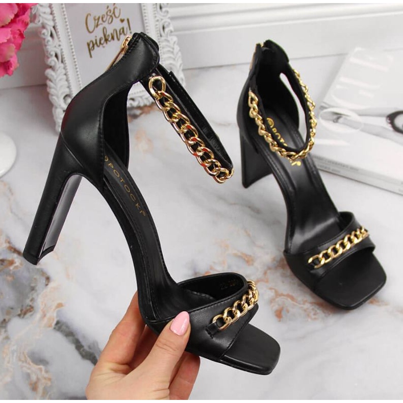 Sandály na sloupku s řetízkem Potocki W WOL70A černé černá 1