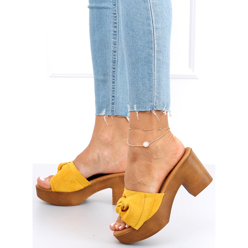 Pantofle ala Zeri Yellow dřeváky žlutá 1