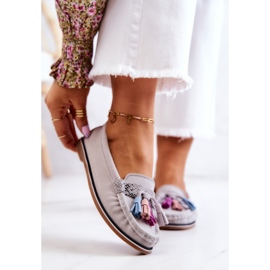 Dámské semišové mokasíny s třásněmi šedé Laressa šedá 1 Dámské semišové mokasíny s třásněmi šedé Laressa šedá 1