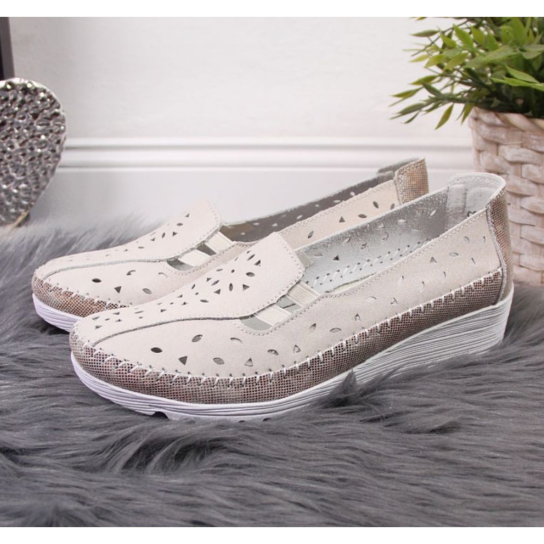 Kožené boty na klínku béžové T.Sokolski W SCA156 béžový 2