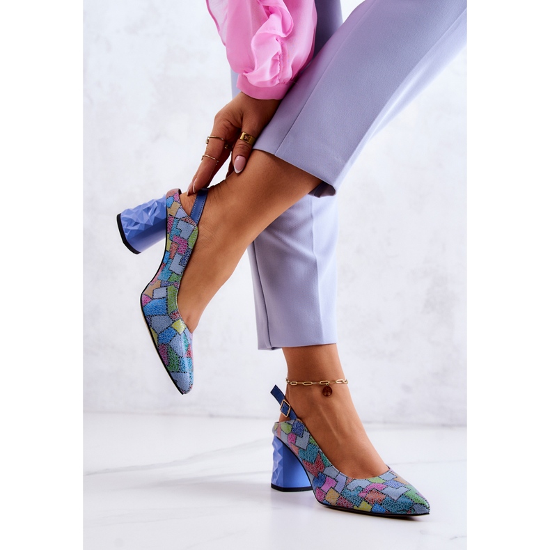 Kožené lodičky na tyči Maciejka 05427-06 Vícebarevná modrý 2