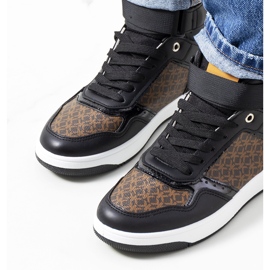 Černé tenisky značky Emmers hnědý černá 1 Černé tenisky značky Emmers hnědý černá 1