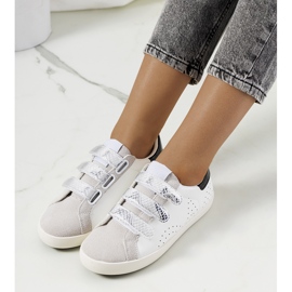 Dámské bílé tenisky Surrey bílý černá stříbrný šedá 1