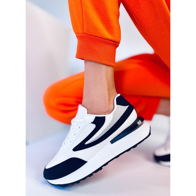 Dámské sportovní boty Naila Black bílý černá 2