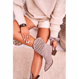 Nicole Dámské kovbojské boty na podpatku semišové cappuccino Emily béžový 1