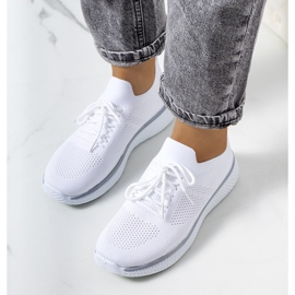 Bílé sportovní tenisky Michael bílý 1