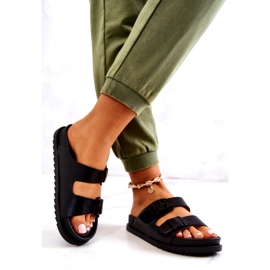 S.Barski Černé pantofle Corina se sponou černá 1