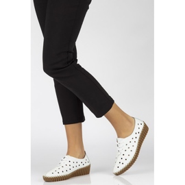 Kožené boty Filippo DP1230 / 20 Wh bílé bílý 1