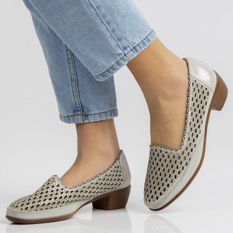 Kožené boty Filippo DP748 / 20 Si stříbrné stříbrný 2