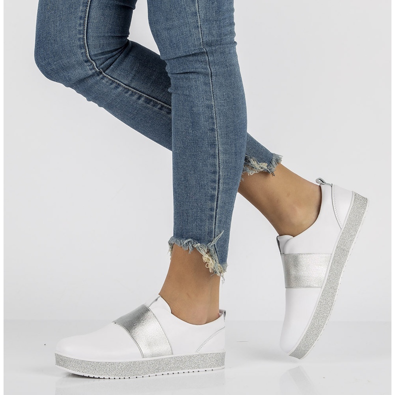 Kožené boty Filippo DP1259 / 20 Wh bílé bílý 1