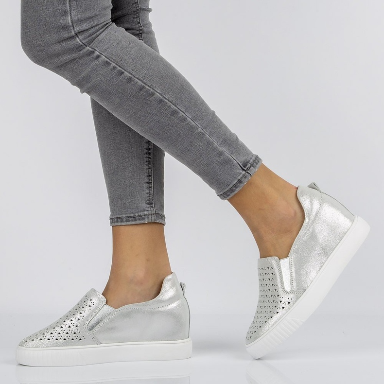 Kožené boty Filippo DP1398 / 20 Si stříbrné stříbrný 1