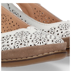 Bílé sandály Filippo DP753 / 20 Wh bílý 2