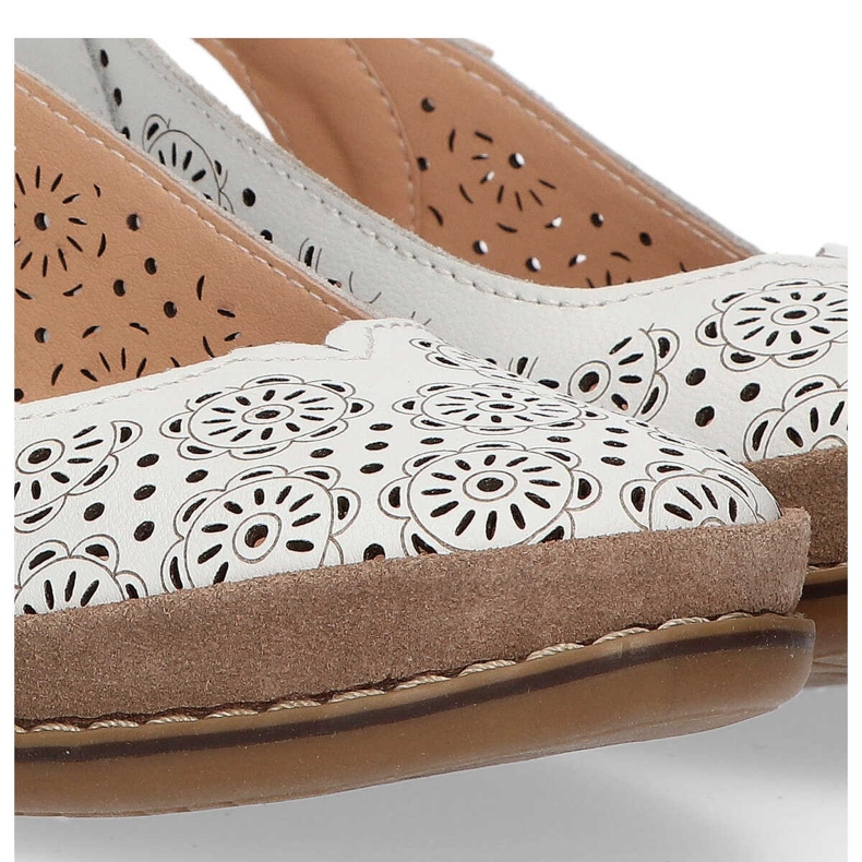 Bílé sandály Filippo DP753 / 20 Wh bílý 2