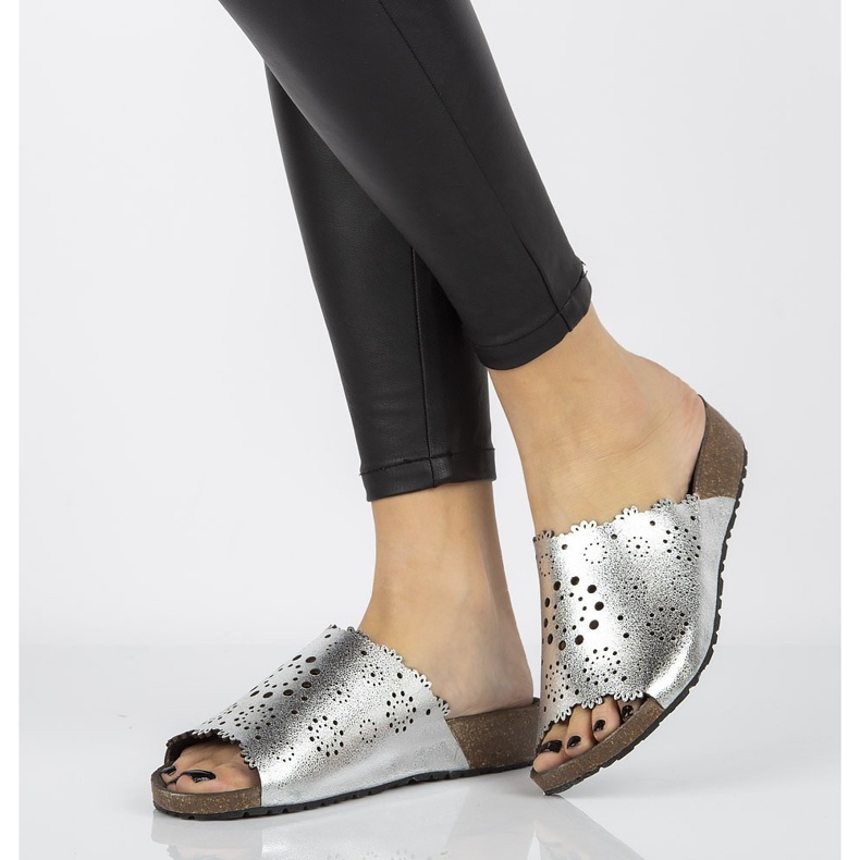 Kožené pantofle Filippo DK1270 / 20 Si stříbrné stříbrný 1