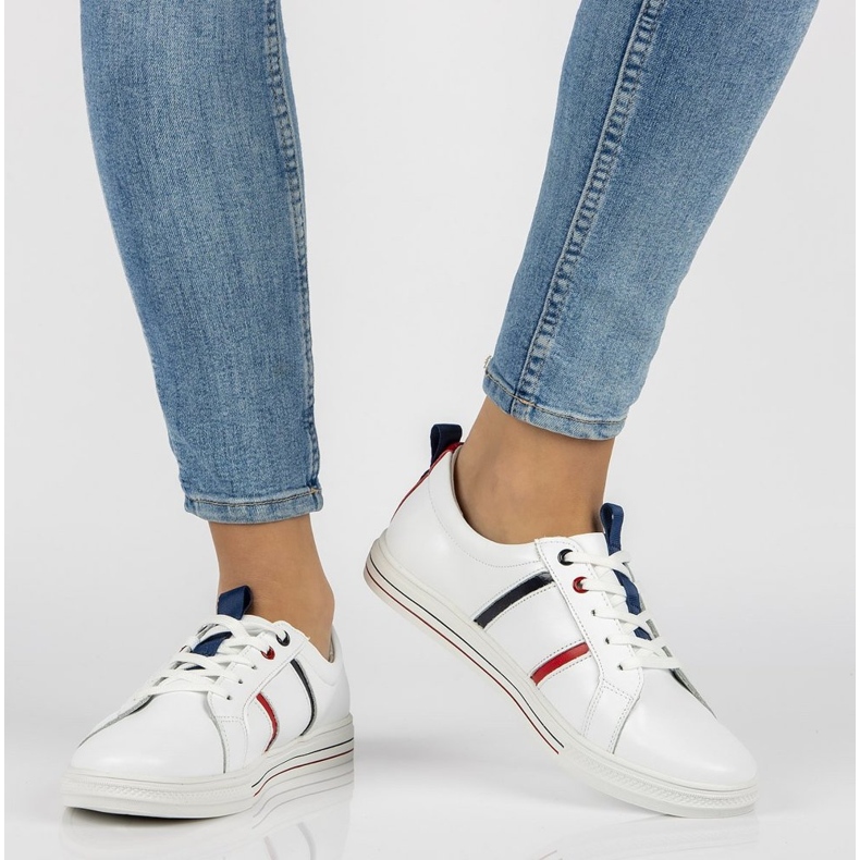 Kožené boty Filippo DP2045 / 21 Wh bílé bílý 1