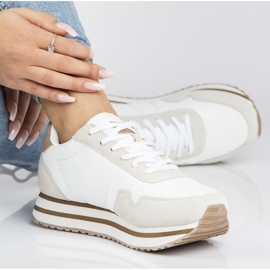 Bílé tenisky Filippo DP2111 / 21 Wh bílý 1