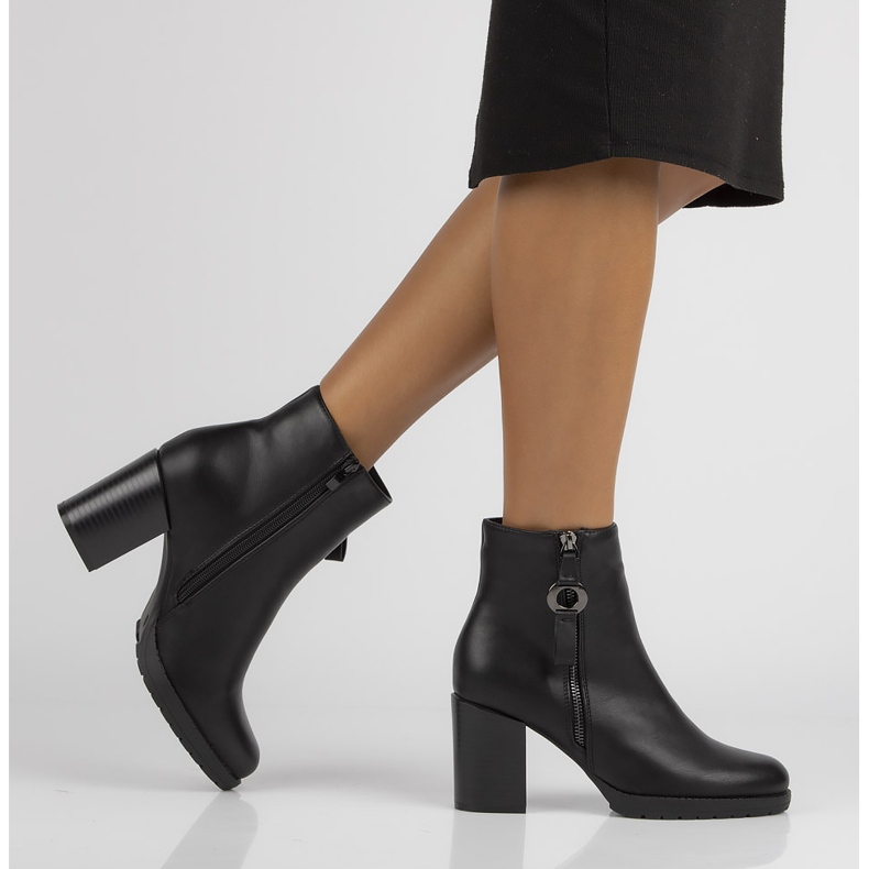 Černé boty Filippo DBT3077 / 21 Bk černá 1