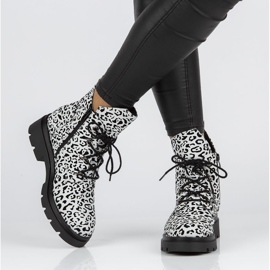 Bílé holínky Filippo DBT3071 / 21 Wh bílý černá 2 Bílé holínky Filippo DBT3071 / 21 Wh bílý černá 2