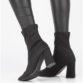 Černé boty Filippo DBT3126 / 21 Bk černá 2