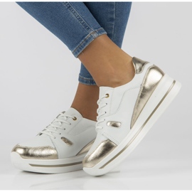 Kožené tenisky Filippo DP3407 / 21 Wh bílé bílý zlatý 1