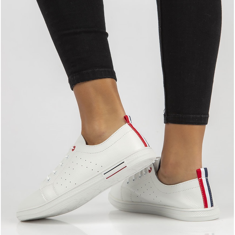 Kožené boty Filippo DP3508 / 22 Wh bílé bílý 2