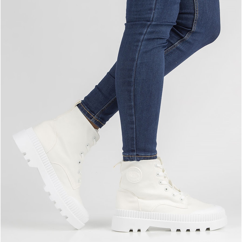 Bílé tenisky Filippo 2021 bílý 1