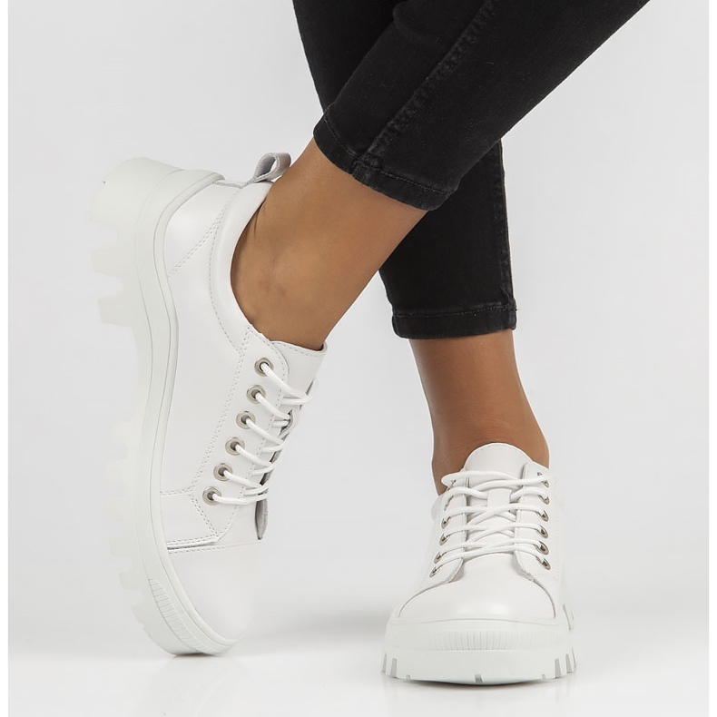 Kožené tenisky FILIPPO DP3522 / 22 Wh bílé bílý 2 Kožené tenisky FILIPPO DP3522 / 22 Wh bílé bílý 2